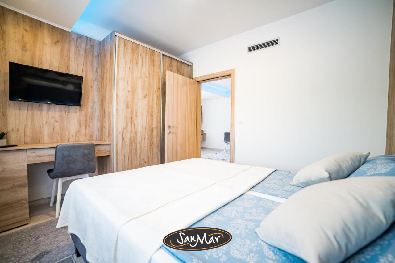 San-Mar Apartments Tuzla Bagian luar foto