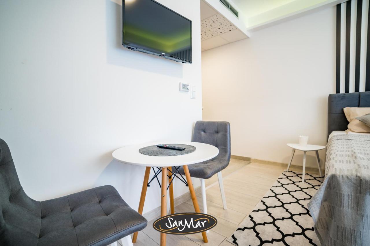 San-Mar Apartments Tuzla Bagian luar foto