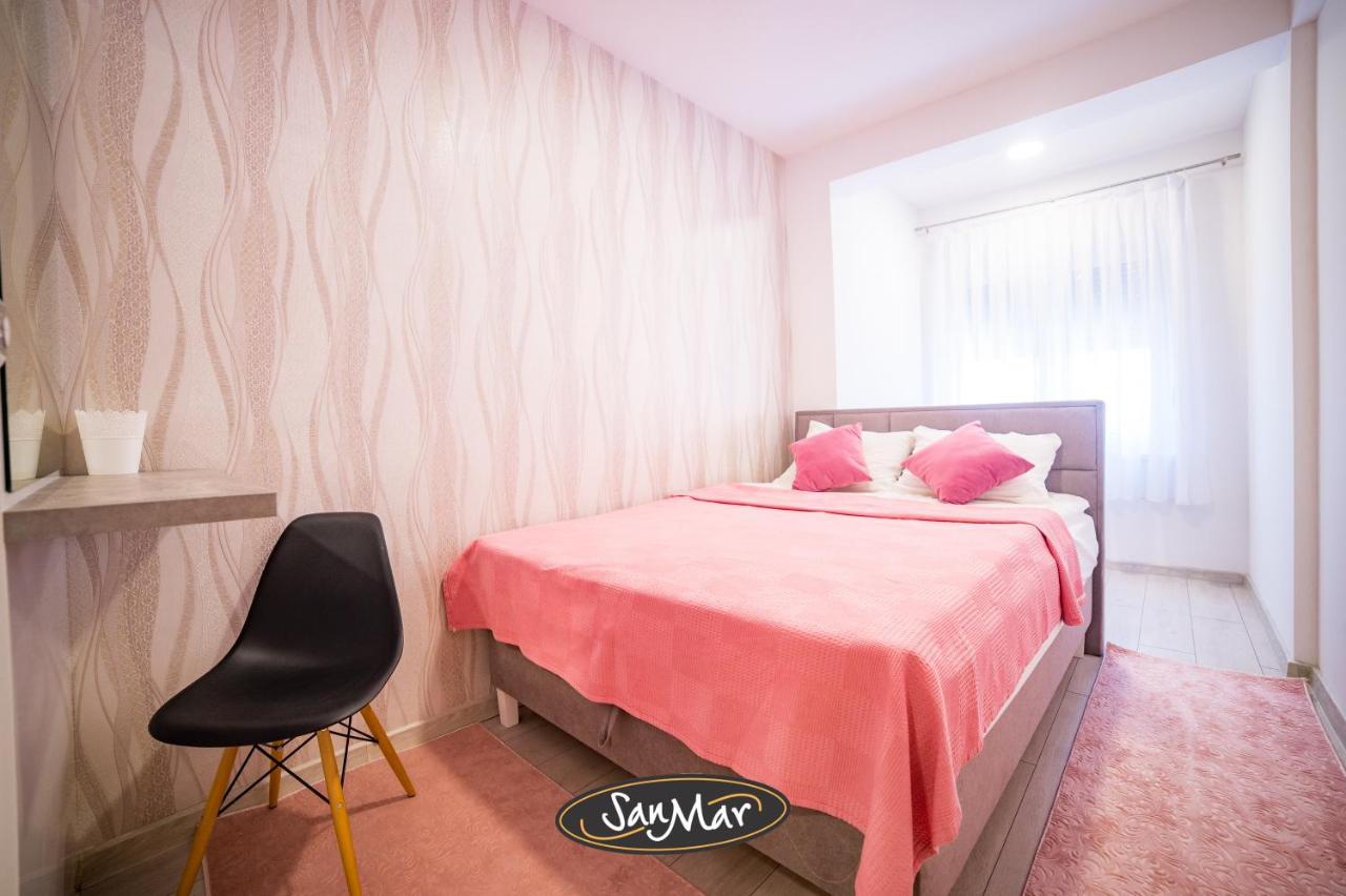 San-Mar Apartments Tuzla Bagian luar foto