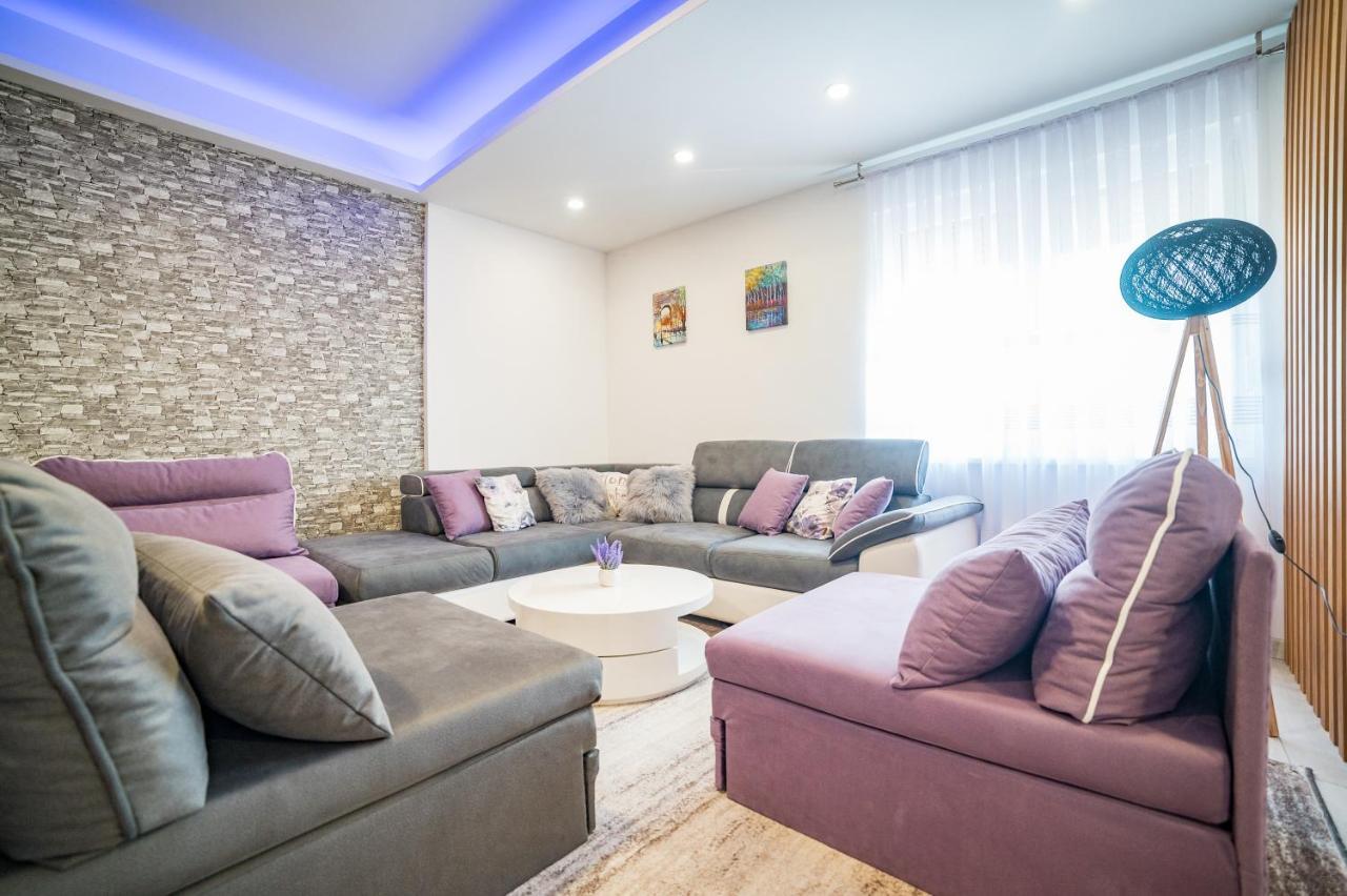 San-Mar Apartments Tuzla Bagian luar foto