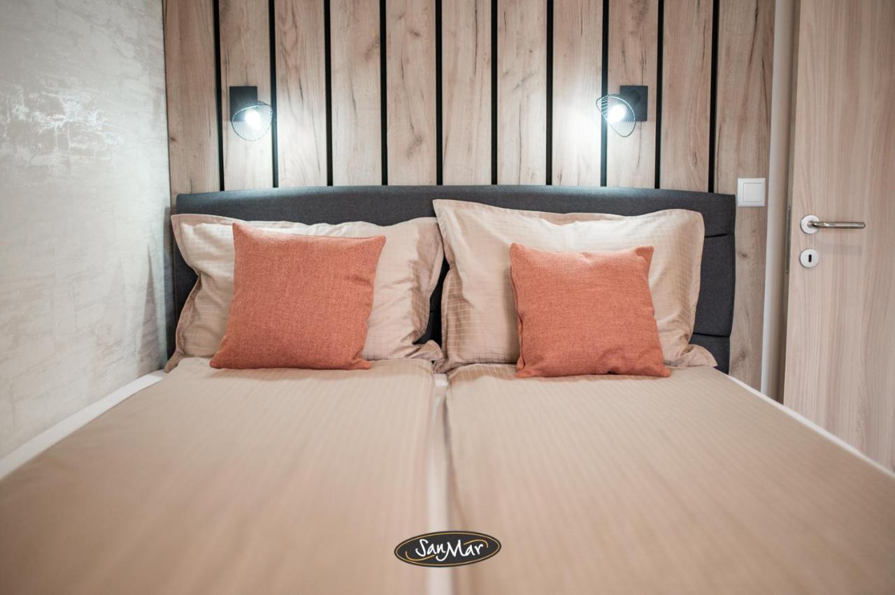 San-Mar Apartments Tuzla Bagian luar foto