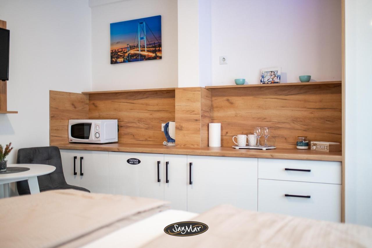 San-Mar Apartments Tuzla Bagian luar foto